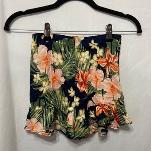 Zara Basic Collection Flowered shorts.